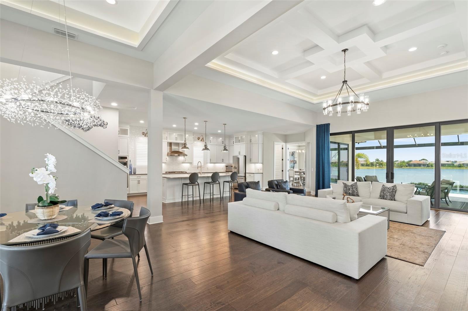 LAKEHOUSE COVE AT WATERSIDE - Residential