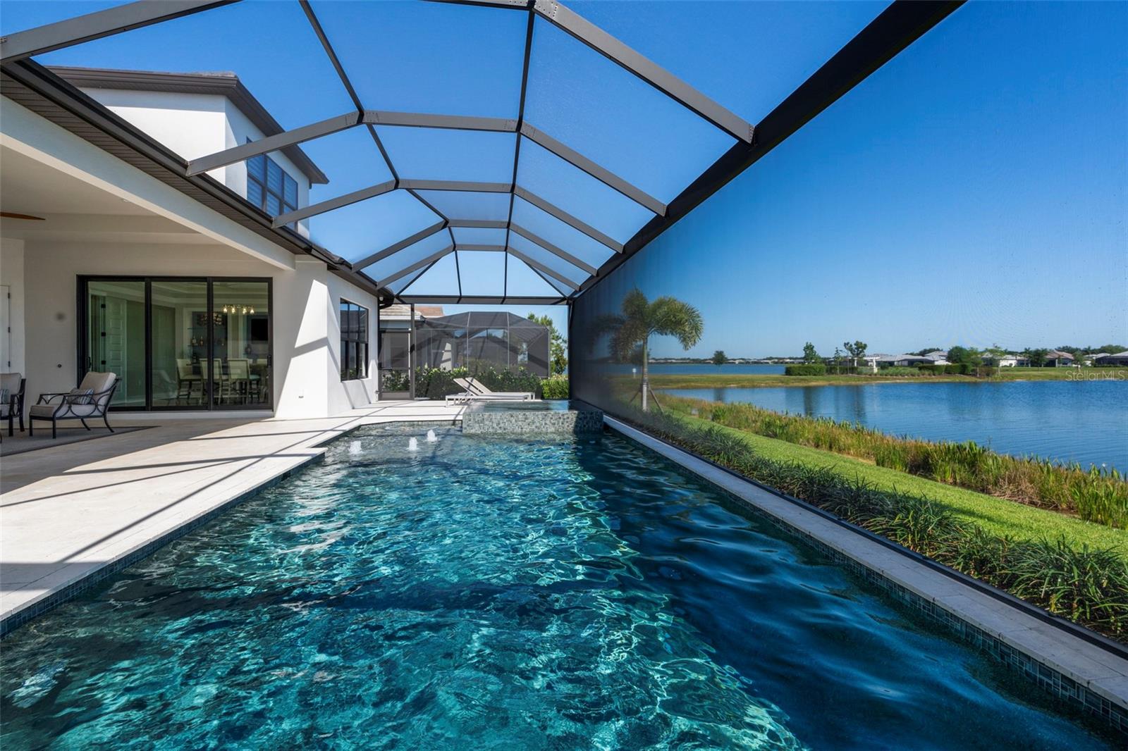 LAKEHOUSE COVE AT WATERSIDE - Residential