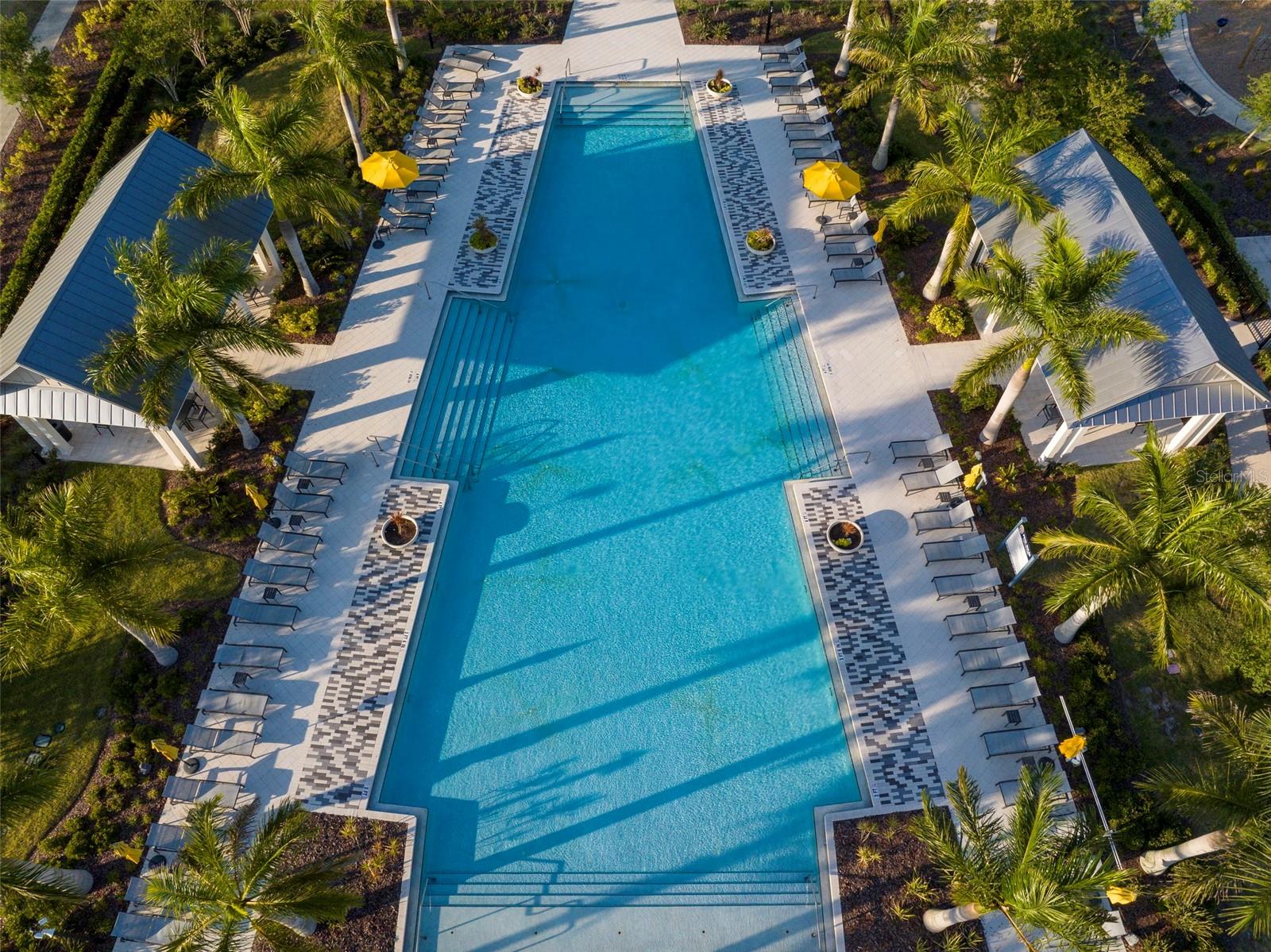 LAKEHOUSE COVE AT WATERSIDE - Residential