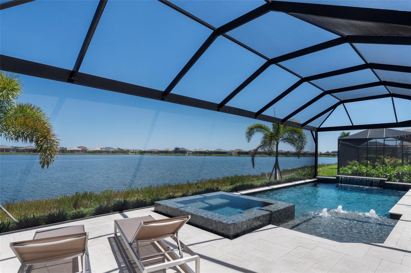 LAKEHOUSE COVE AT WATERSIDE - Residential