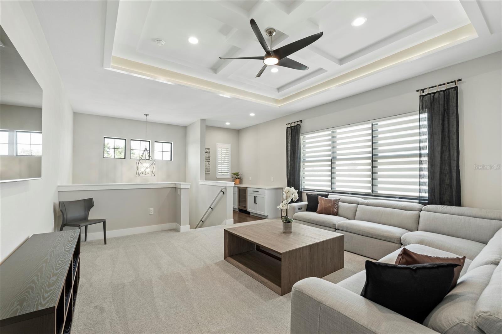 LAKEHOUSE COVE AT WATERSIDE - Residential