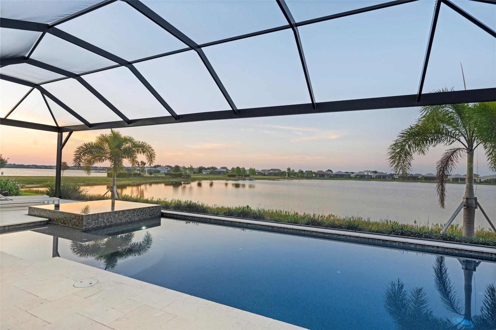 LAKEHOUSE COVE AT WATERSIDE - Residential