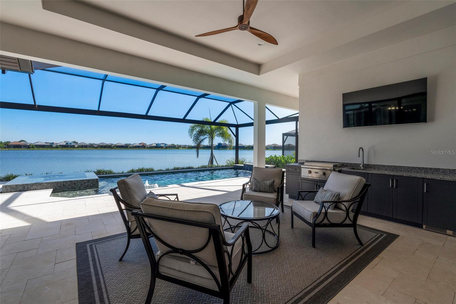 LAKEHOUSE COVE AT WATERSIDE - Residential