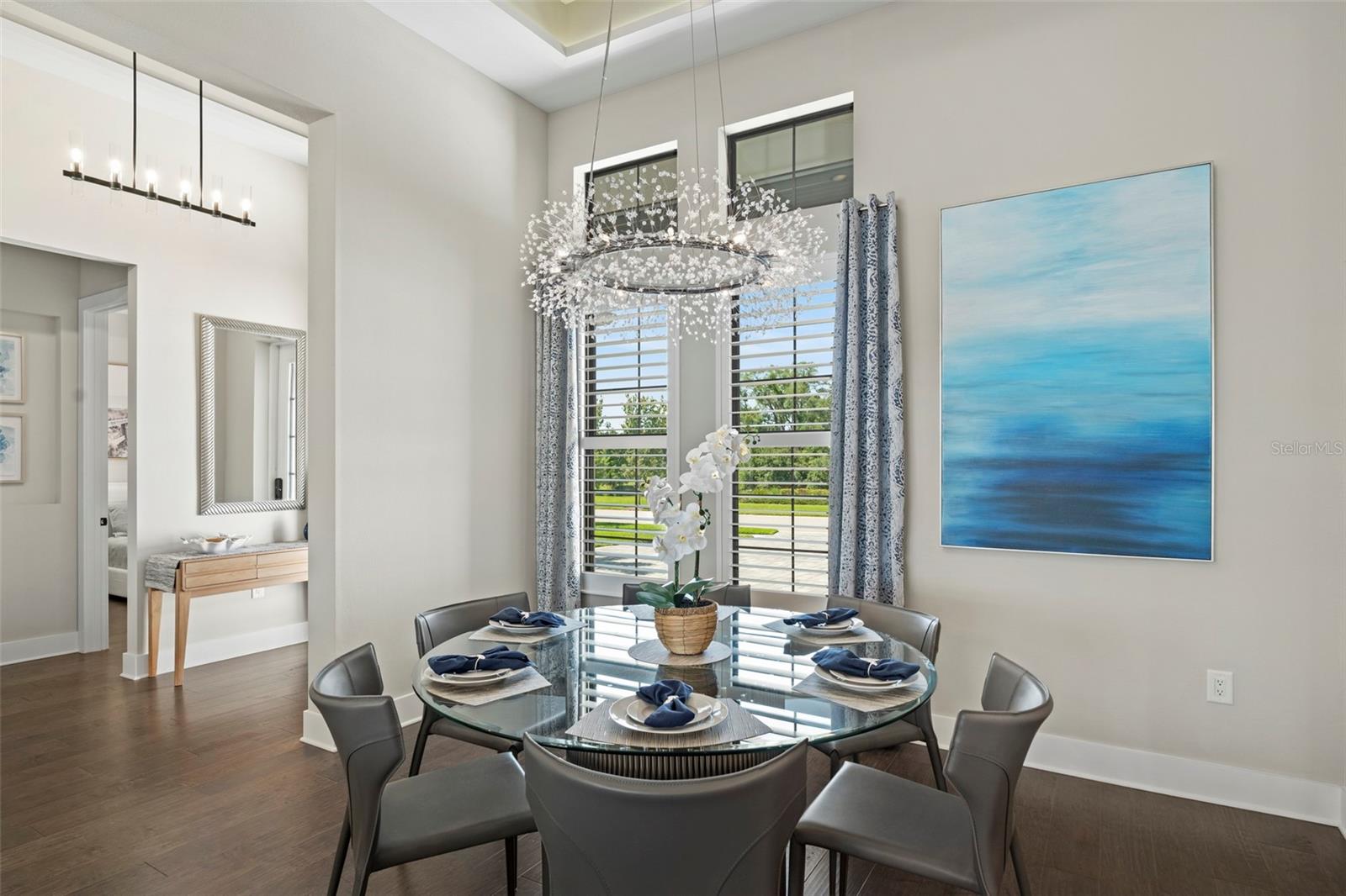 LAKEHOUSE COVE AT WATERSIDE - Residential