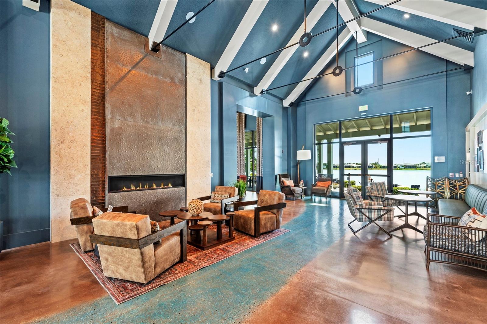 LAKEHOUSE COVE AT WATERSIDE - Residential