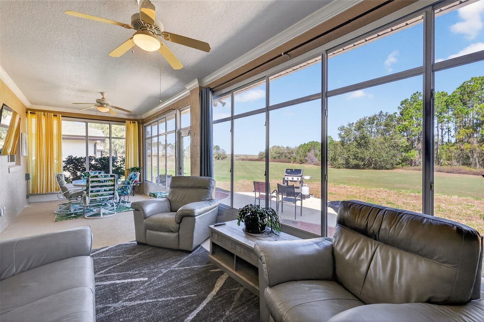 ROYAL HIGHLANDS PH 02 LT 992 ORB 1976 PG 173 - Residential