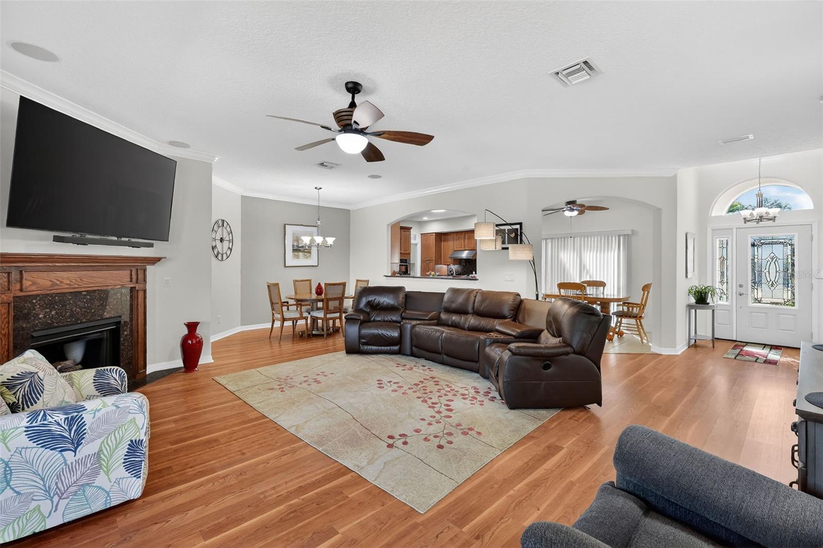 ROYAL HIGHLANDS PH 02 LT 992 ORB 1976 PG 173 - Residential