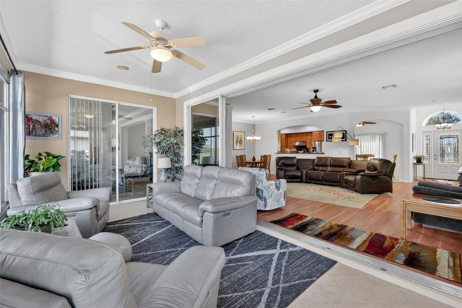 ROYAL HIGHLANDS PH 02 LT 992 ORB 1976 PG 173 - Residential