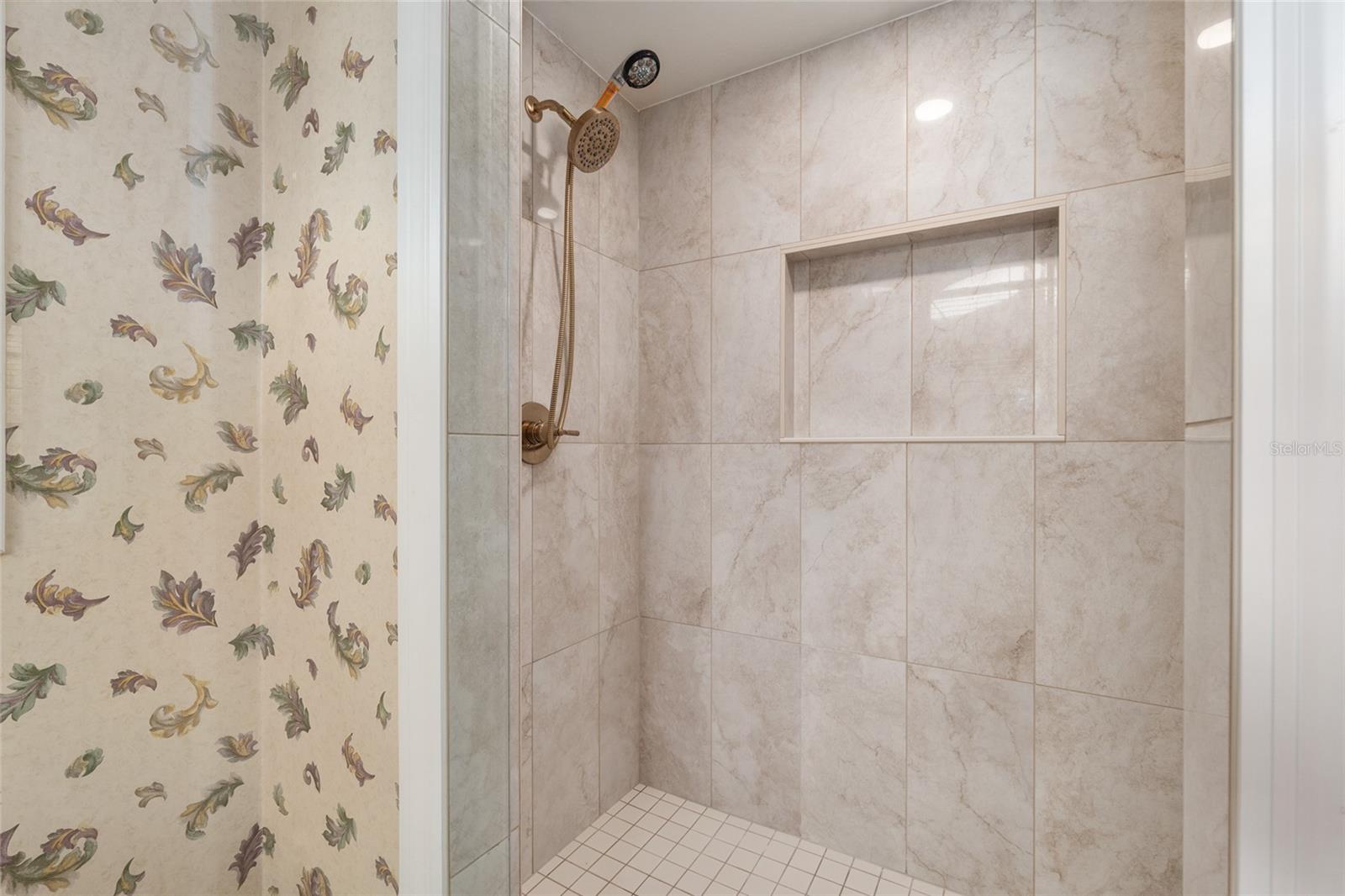 HAILE PLANTATION UNIT 35 PH 1 - Residential