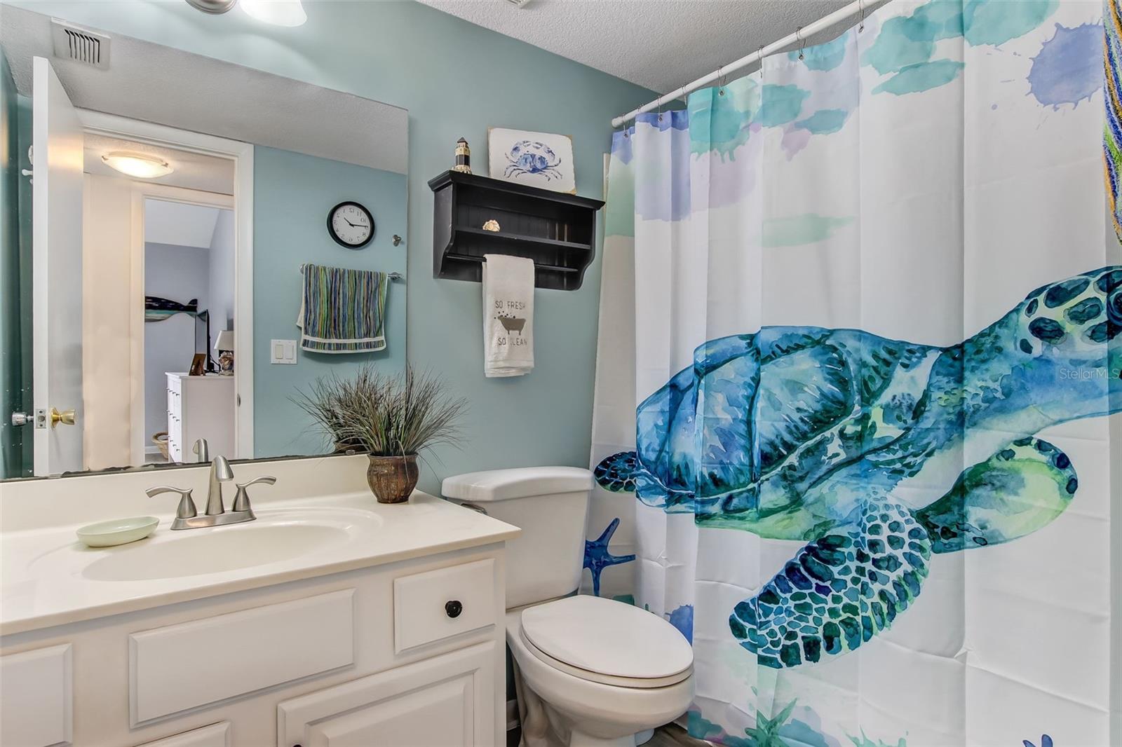 QUAIL HOLLOW CONDOS - Residential