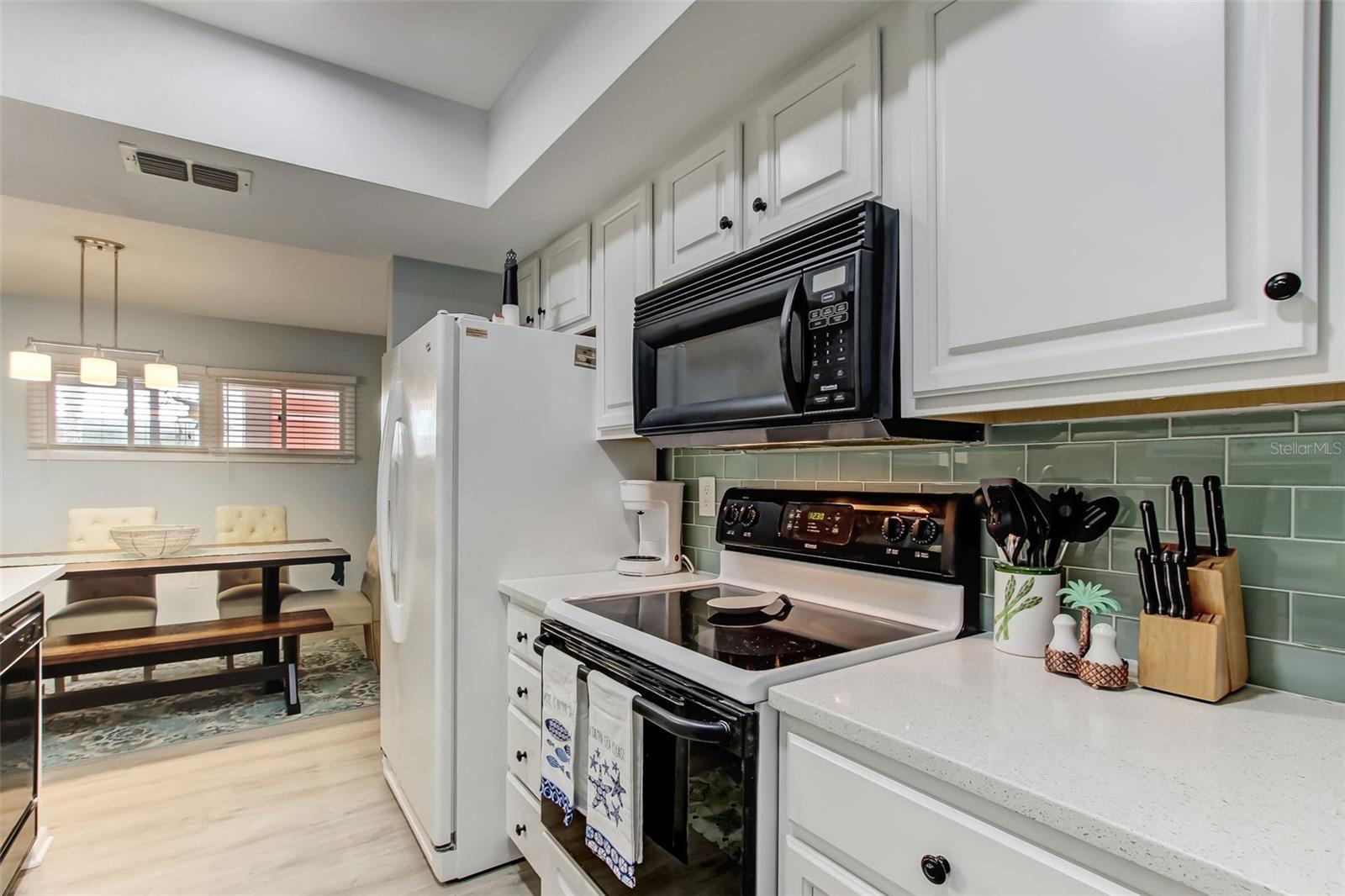 QUAIL HOLLOW CONDOS - Residential