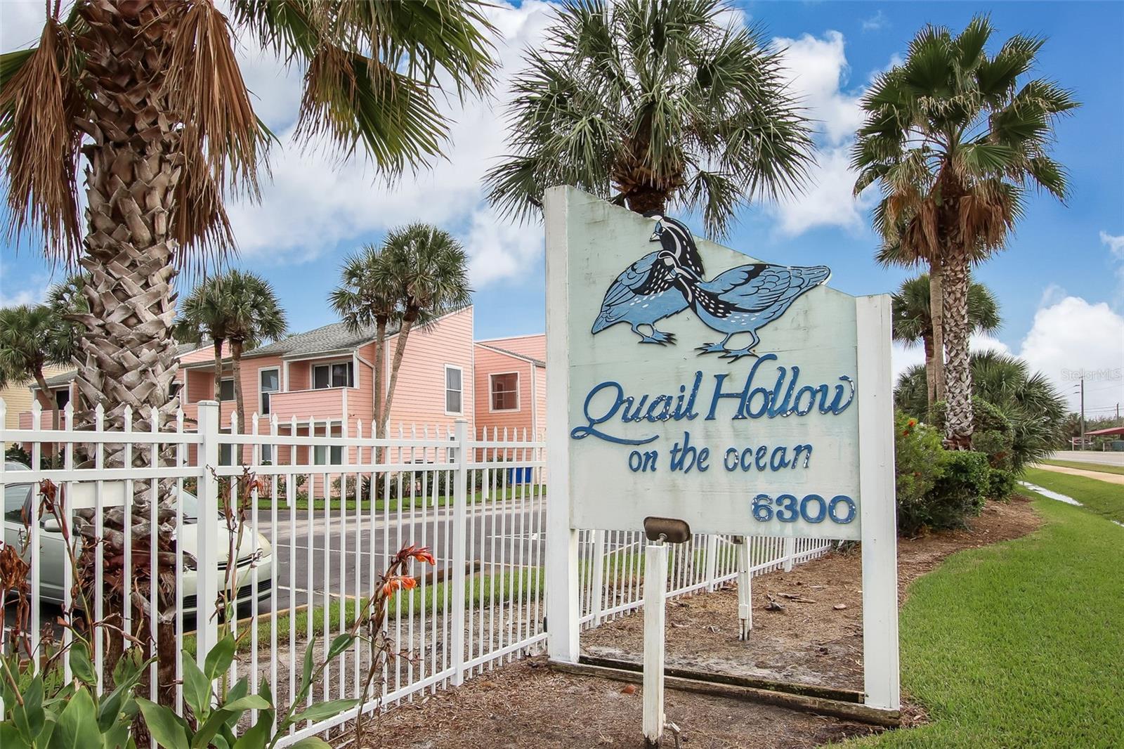 QUAIL HOLLOW CONDOS - Residential
