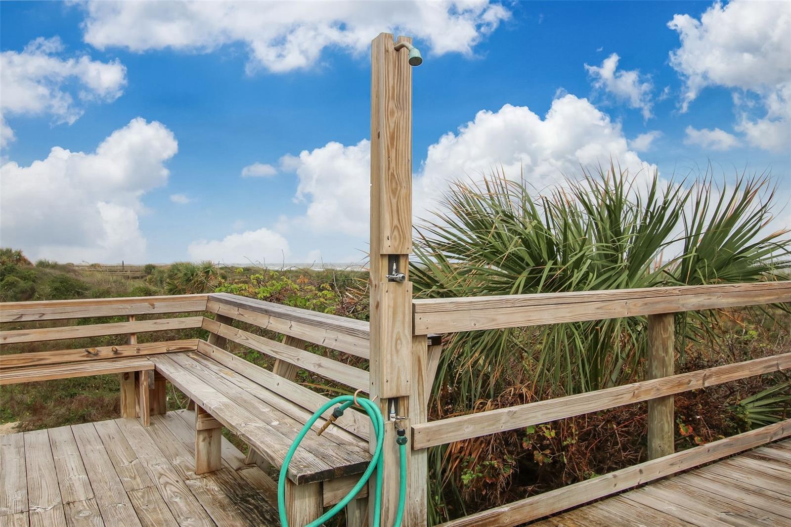 QUAIL HOLLOW CONDOS - Residential