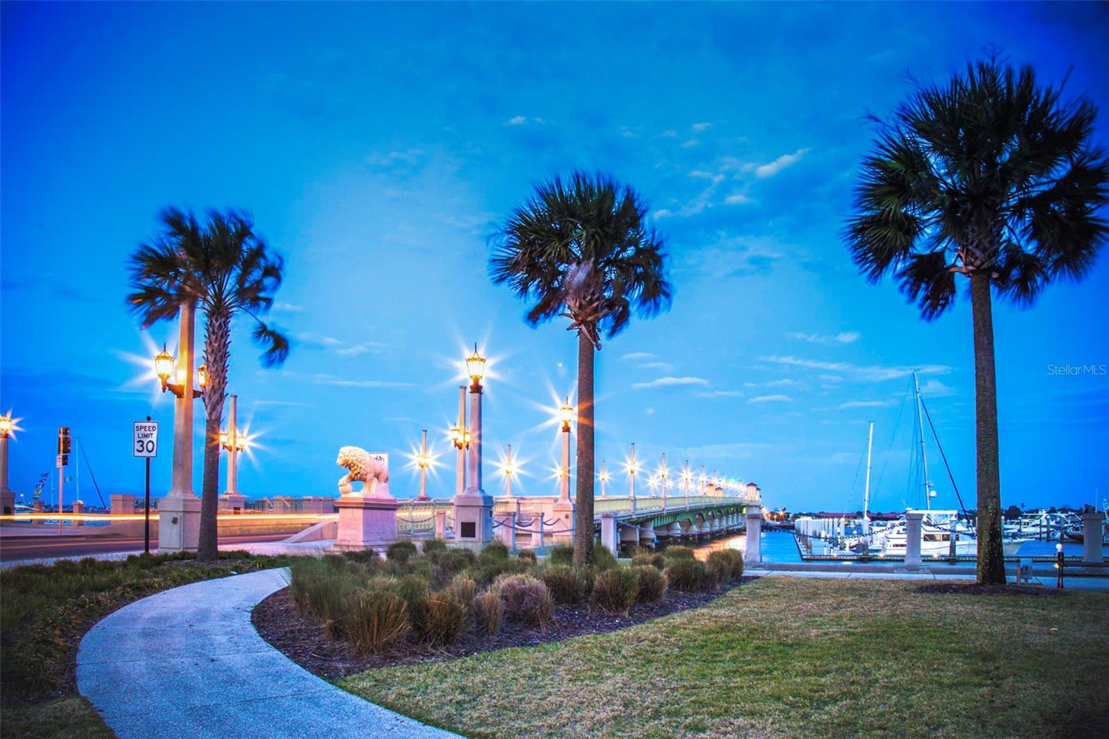 QUAIL HOLLOW CONDOS - Residential