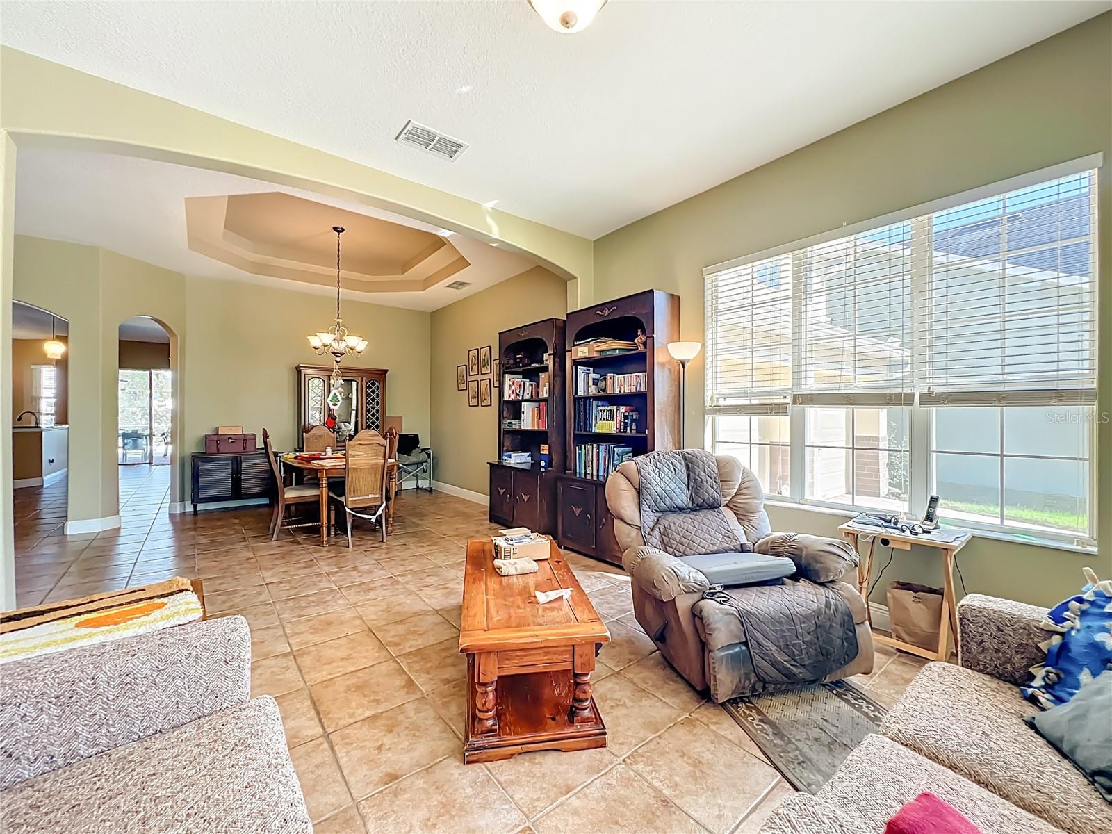 AVALON PARK SOUTH PH 01 - Residential