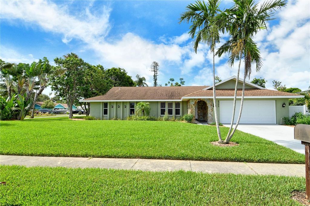 Photo of 6303 3rd Avenue NW, Bradenton, FL 34209 (MLS # A4659040)