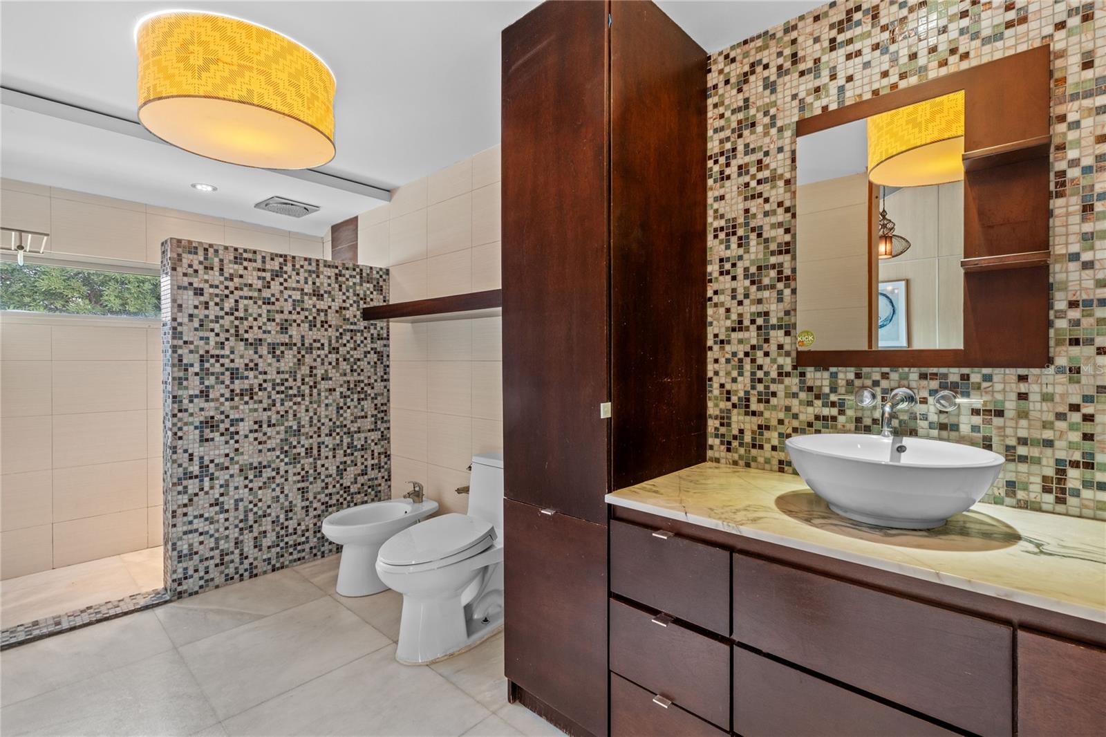 GARDEN HILLS VILLAS - Residential