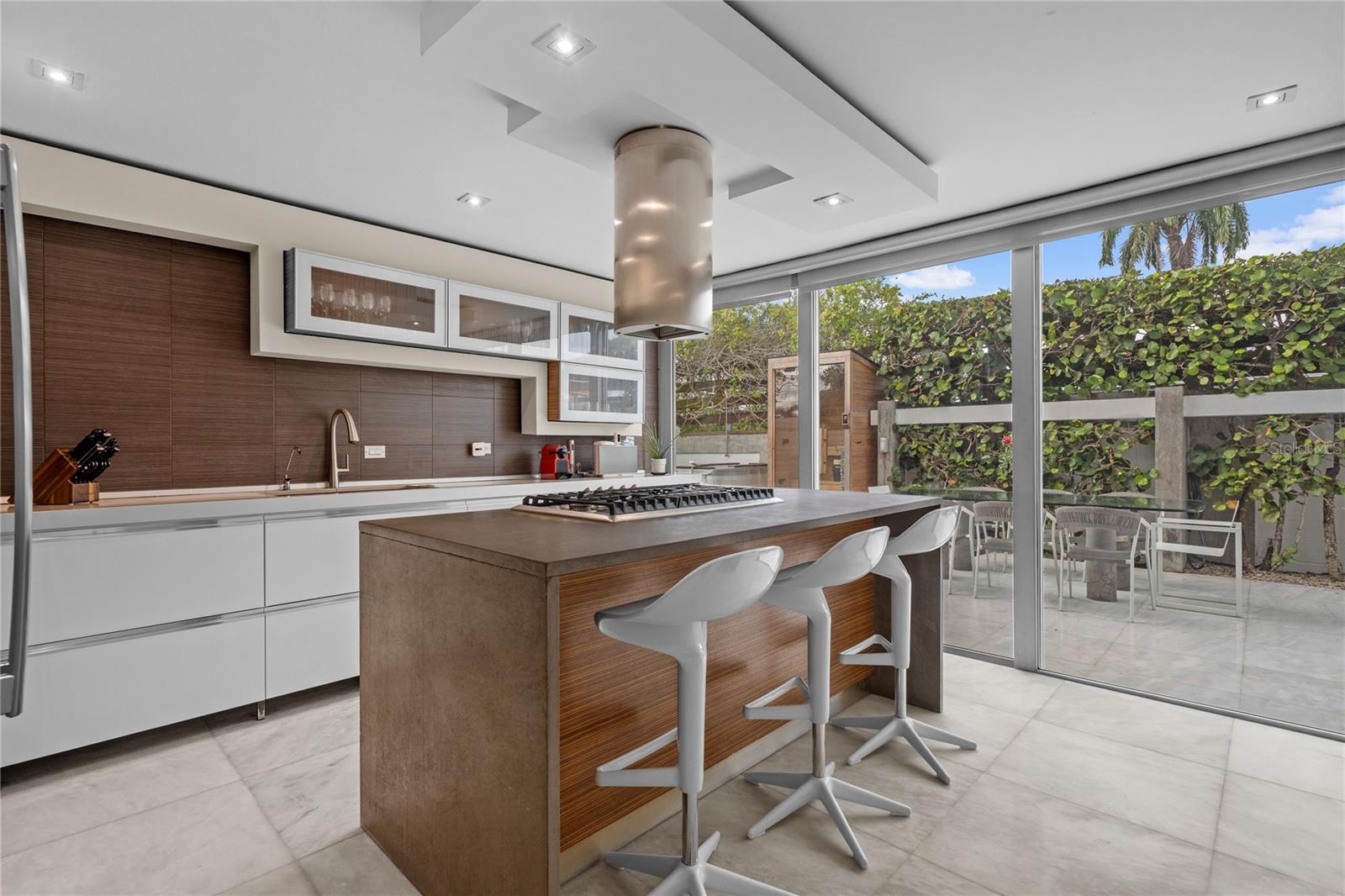 GARDEN HILLS VILLAS - Residential