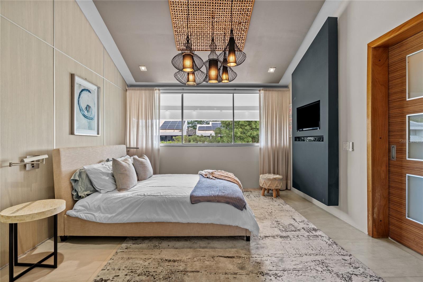 GARDEN HILLS VILLAS - Residential