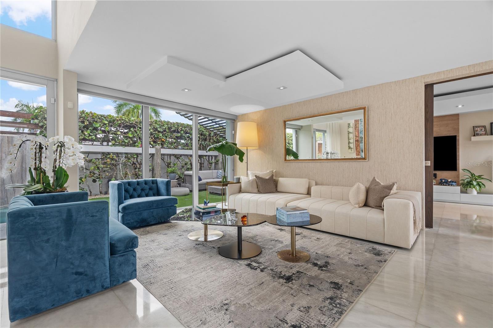 GARDEN HILLS VILLAS - Residential