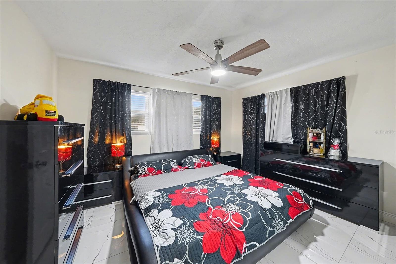 MEADOWS ESTATES - Residential