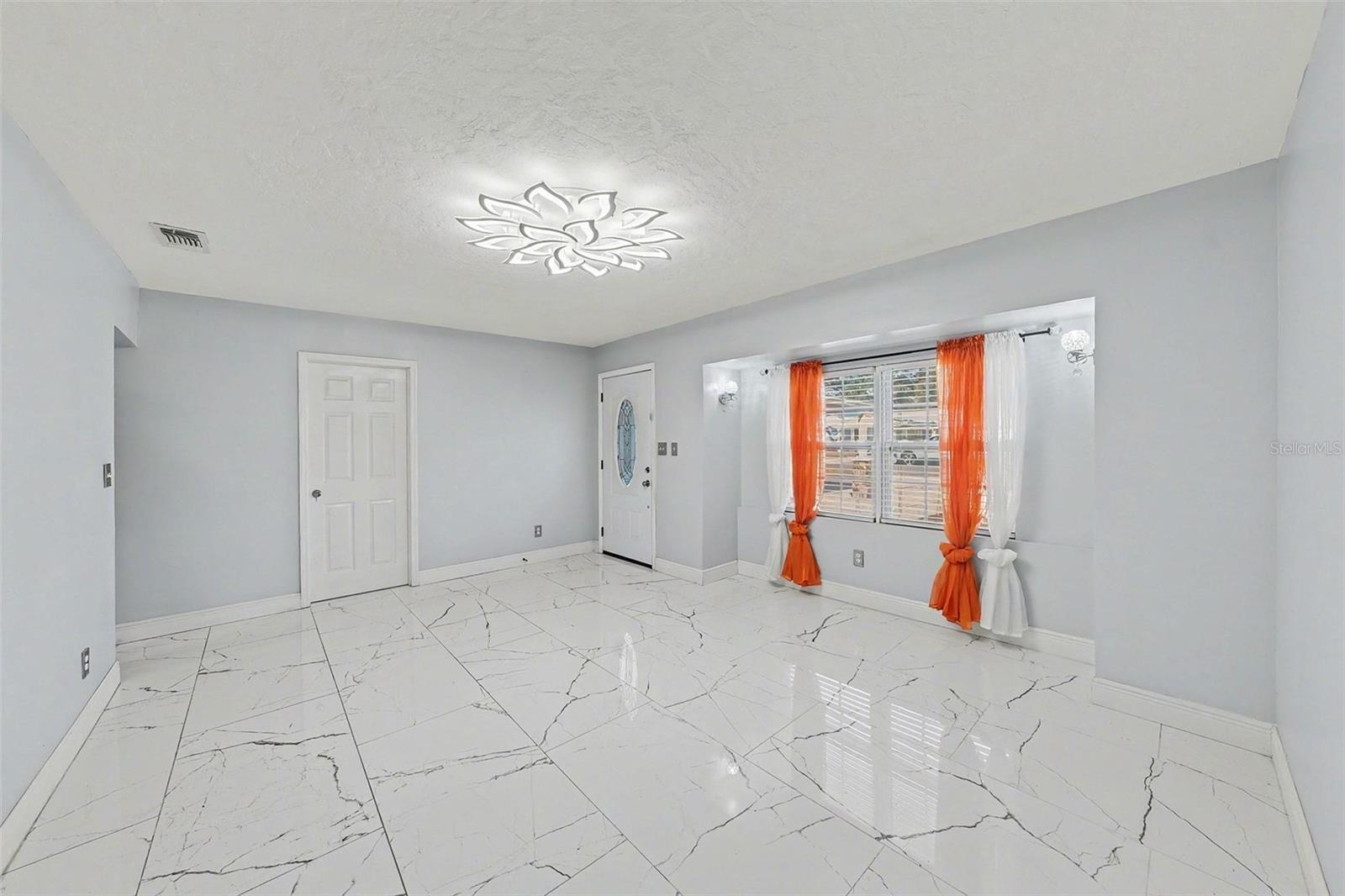 MEADOWS ESTATES - Residential