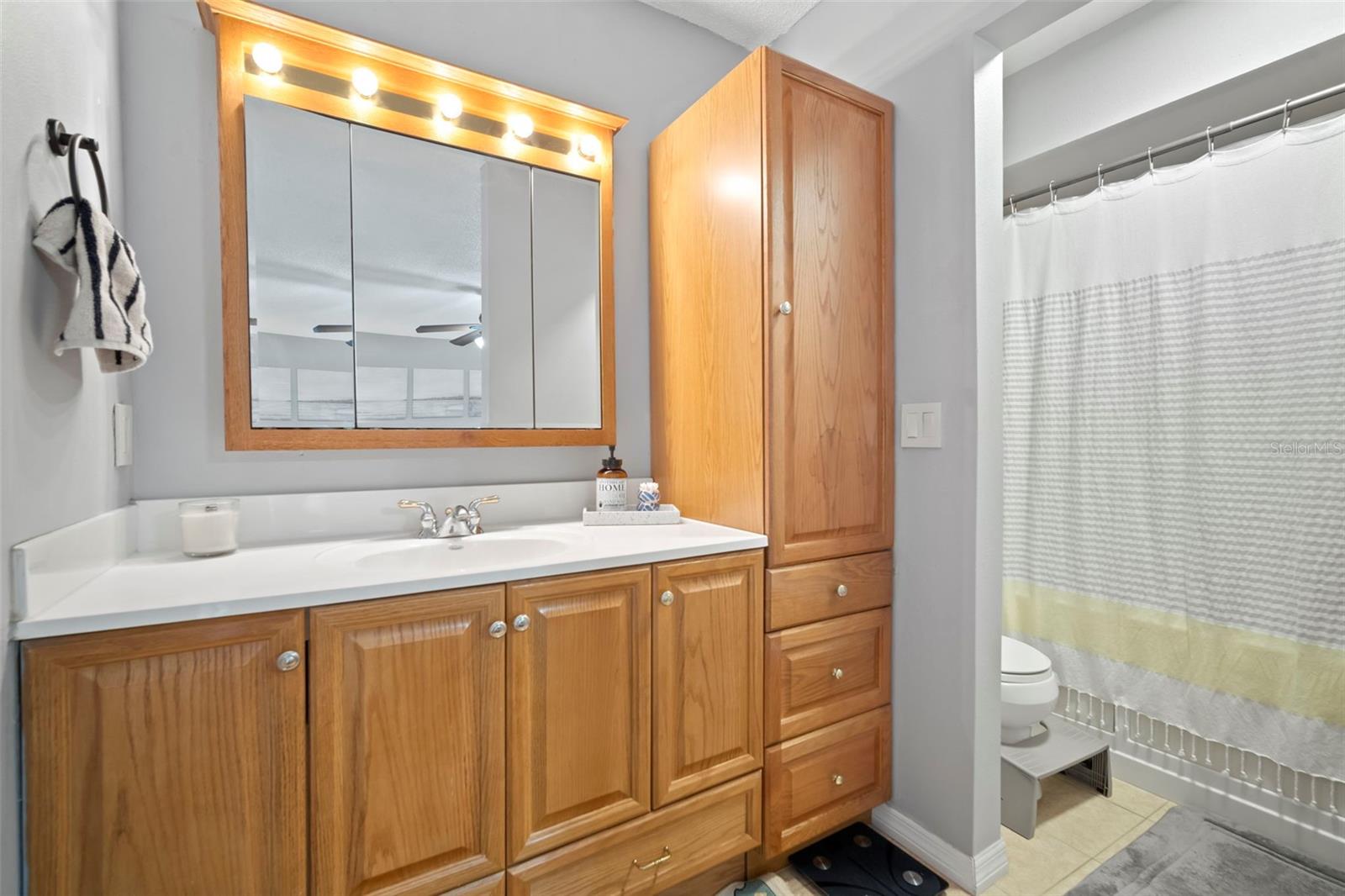 LAKE FOREST UNIT 4 - Residential