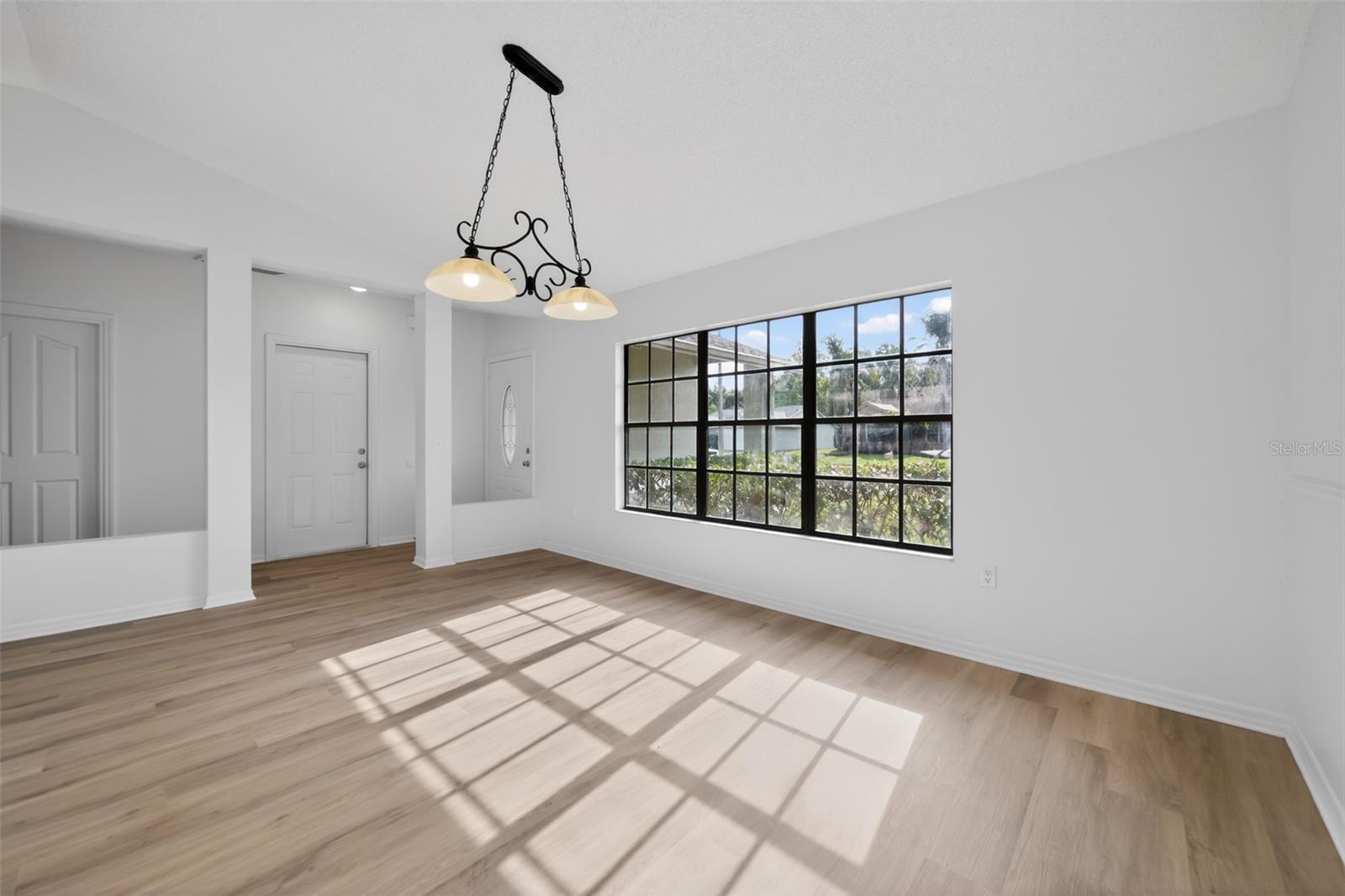 5002 SAWDUST CIRCLE
