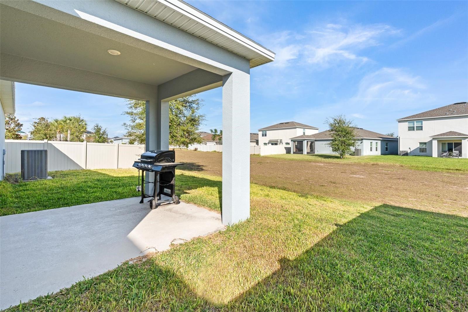 TIERRA DEL SOL EAST PH 1 - Residential Lease