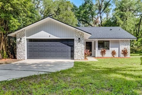 2 ROLLINGWOOD TRAIL DELAND FL 32724