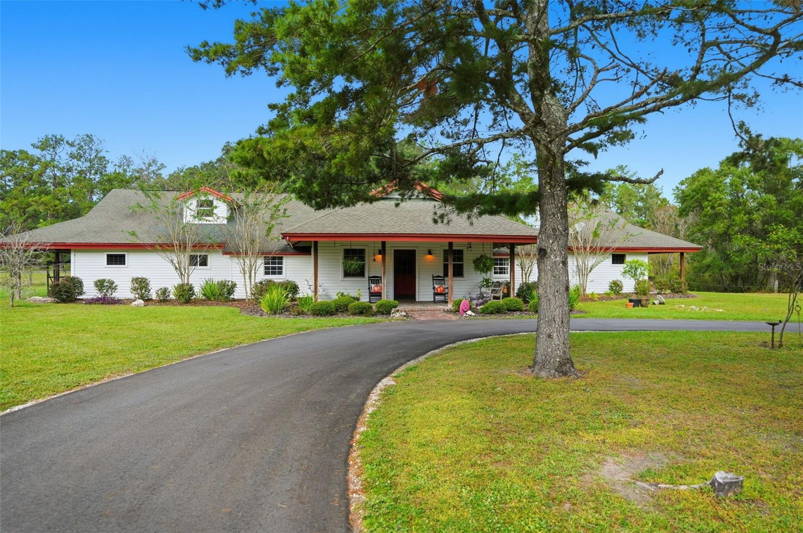 ACERAGE - Residential