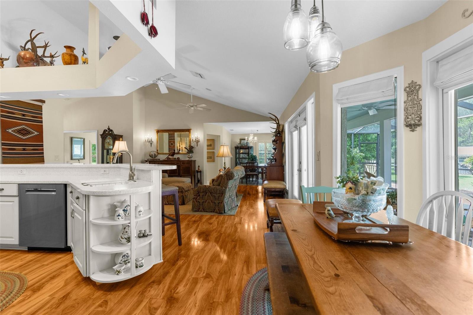 ACERAGE - Residential