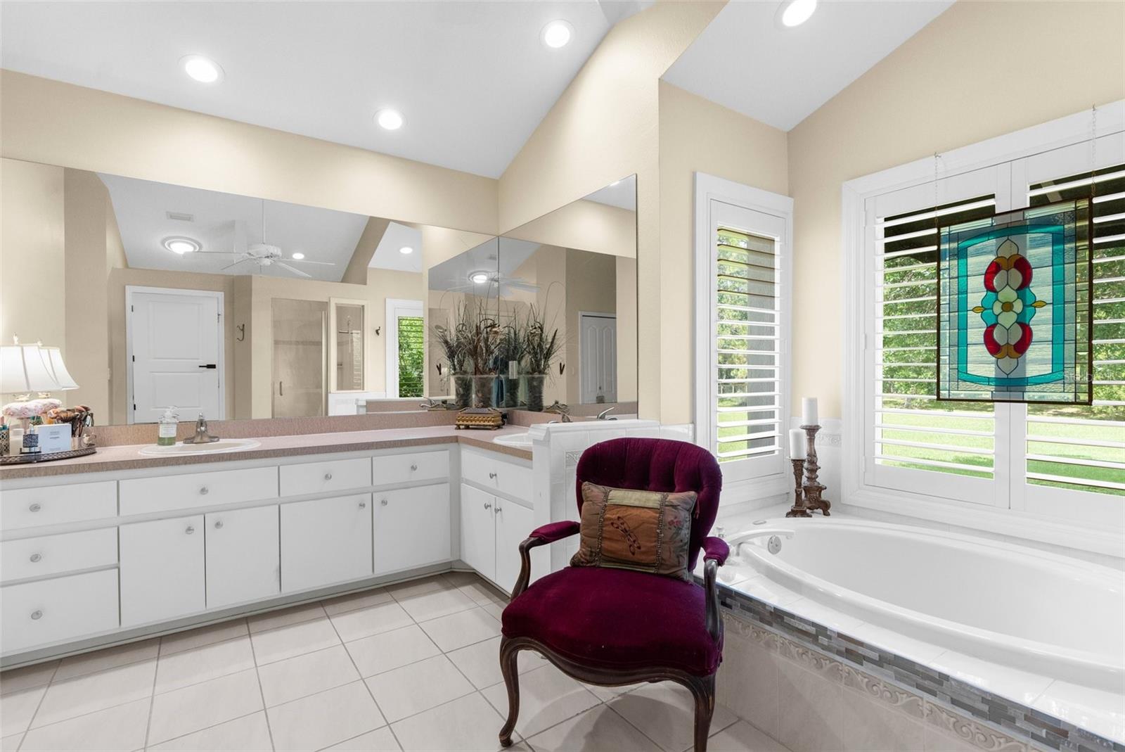 ACERAGE - Residential