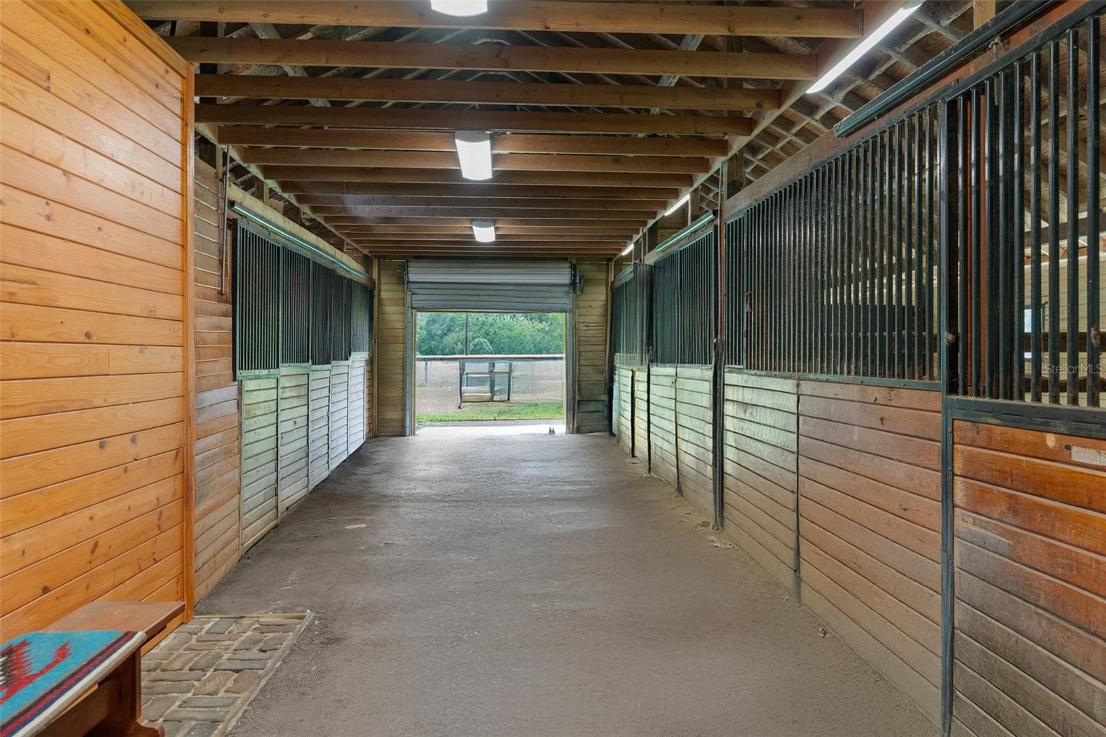 ACERAGE - Residential