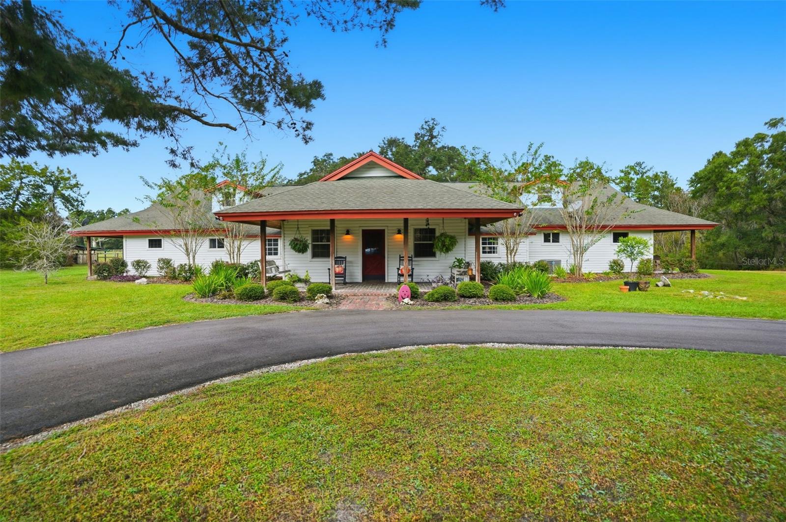 ACERAGE - Residential