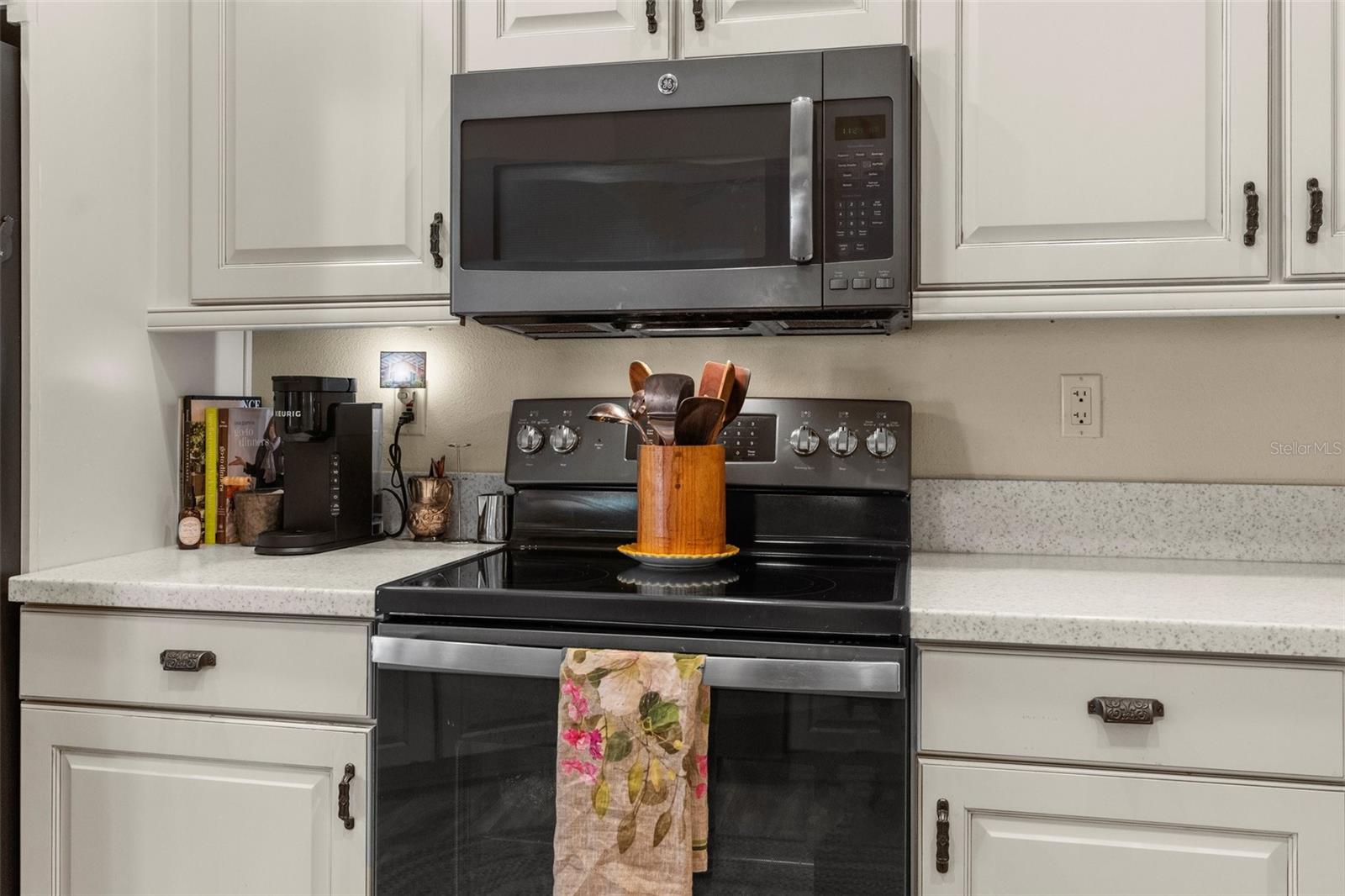 ACERAGE - Residential