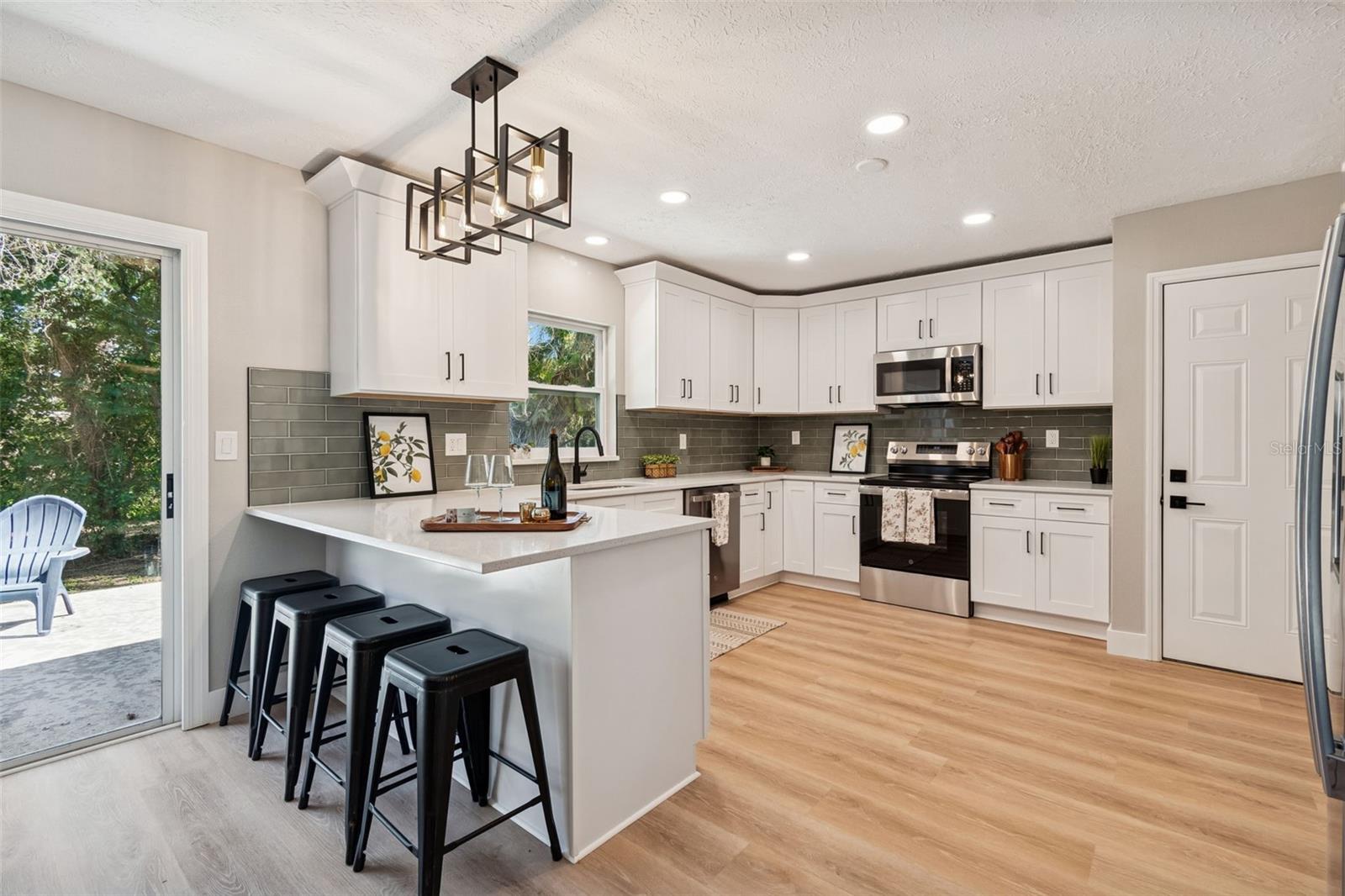 TEMPLE TERRACES - Residential