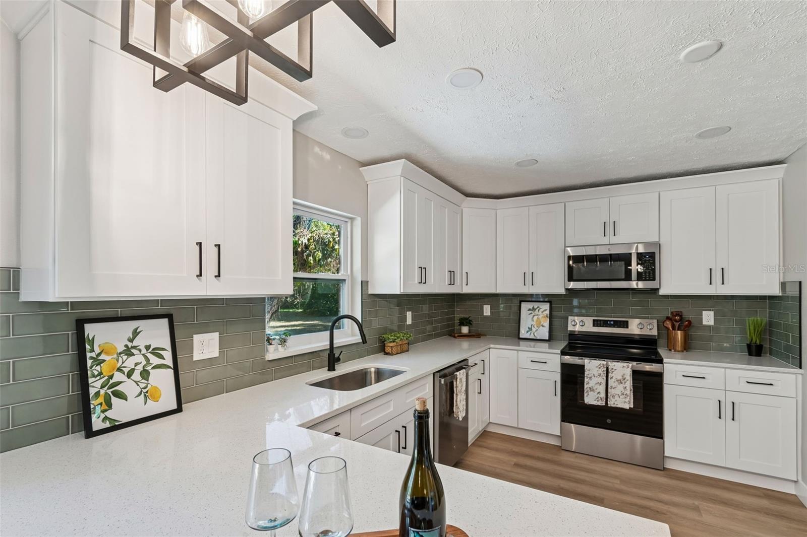 TEMPLE TERRACES - Residential