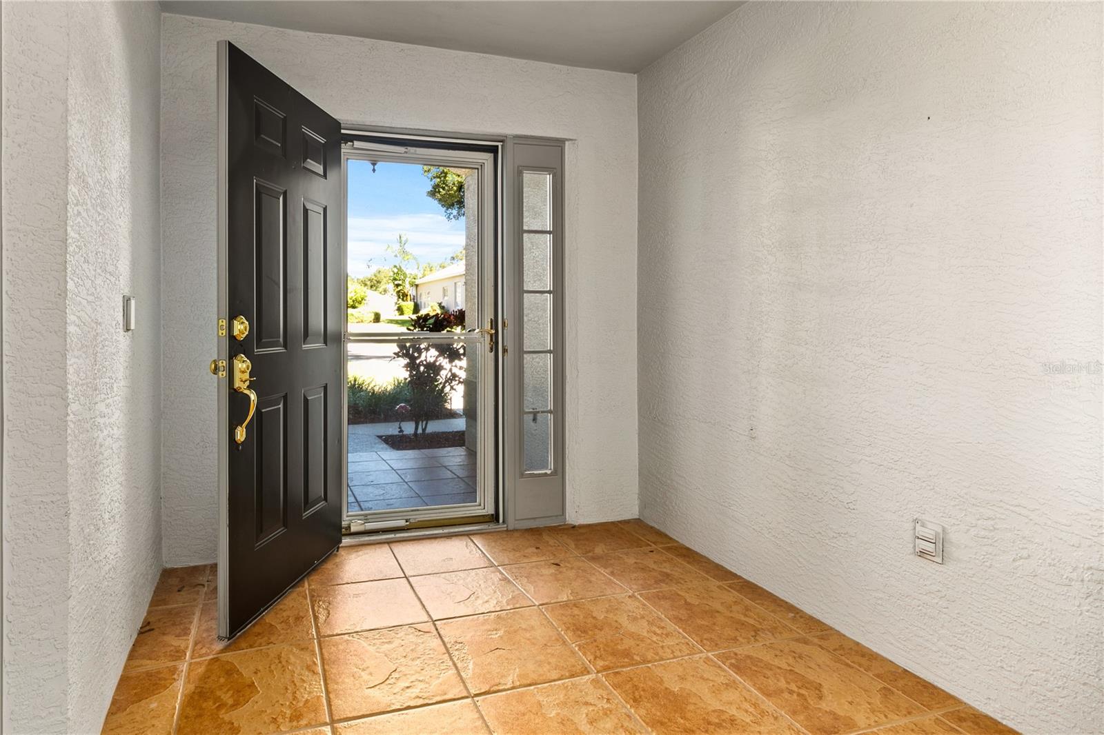 WELLINGTON AT KINGS RIDGE PH 03 - Residential