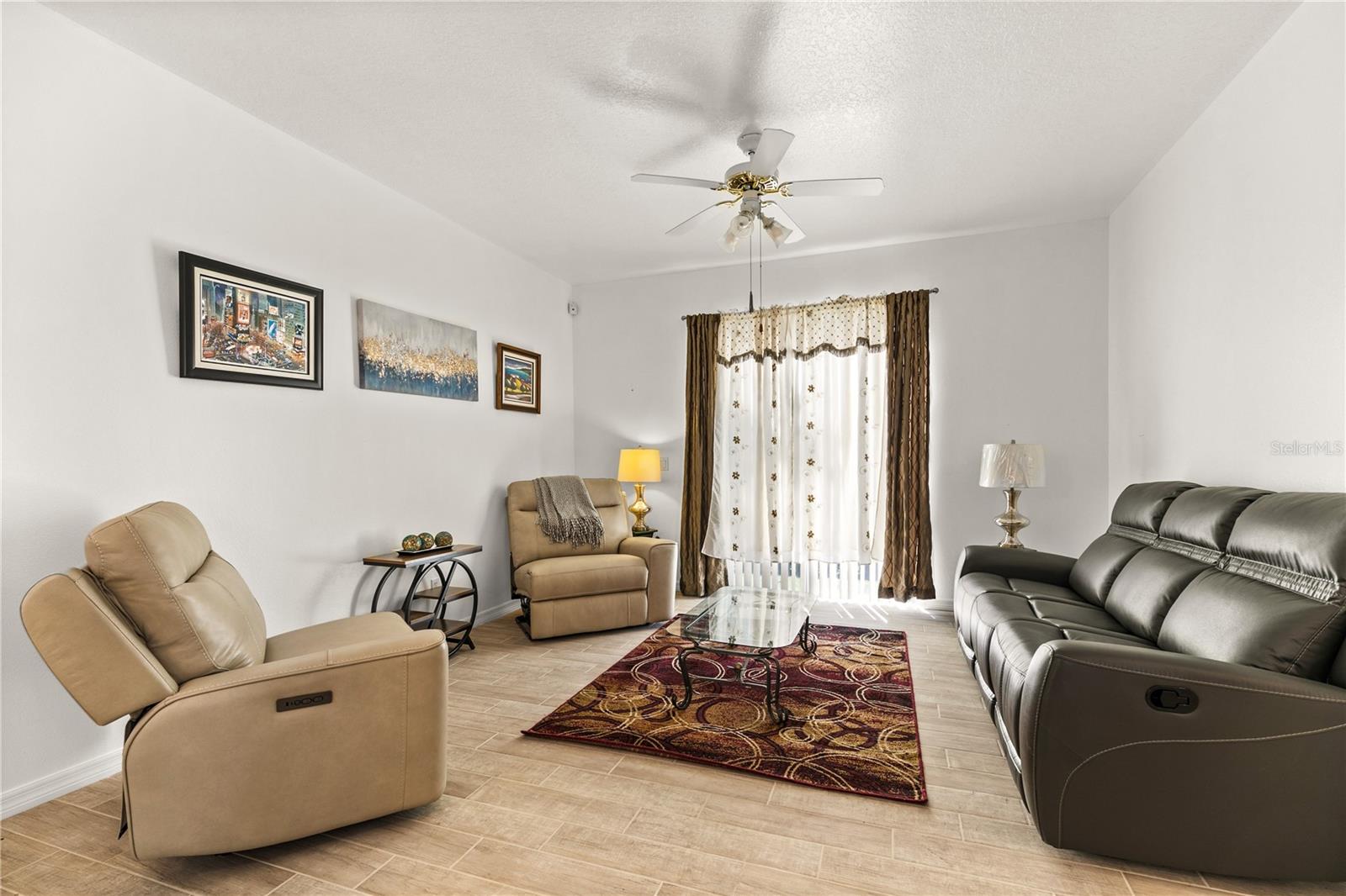 WELLINGTON AT KINGS RIDGE PH 03 - Residential