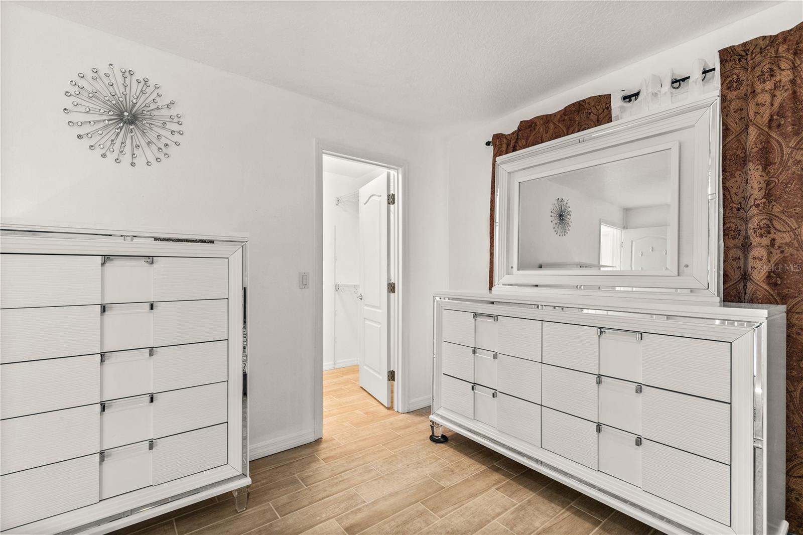 WELLINGTON AT KINGS RIDGE PH 03 - Residential