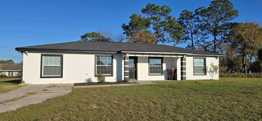 Spacious 3 bed, 2 bath home in Silver Springs Shores.  Sits on corner lot, with one street ending on a short cul-de-sac.