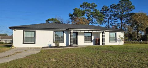 Photo of 2 Pine Terrace Way, Ocala, FL 34472 (MLS # OM715596)