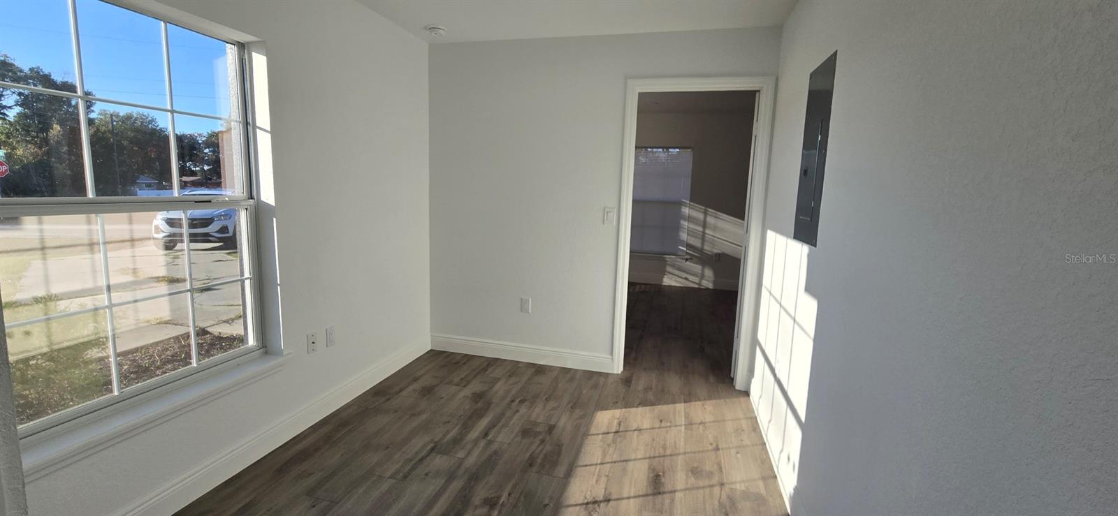 SILVER SPRINGS SHORES - Residential Lease