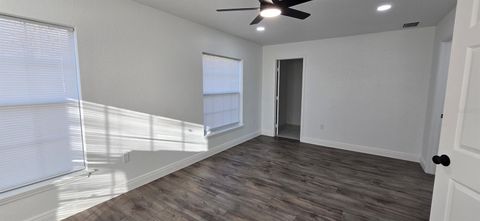 Tiny photo for 2 Pine Terrace Way, Ocala, FL 34472 (MLS # OM715596)