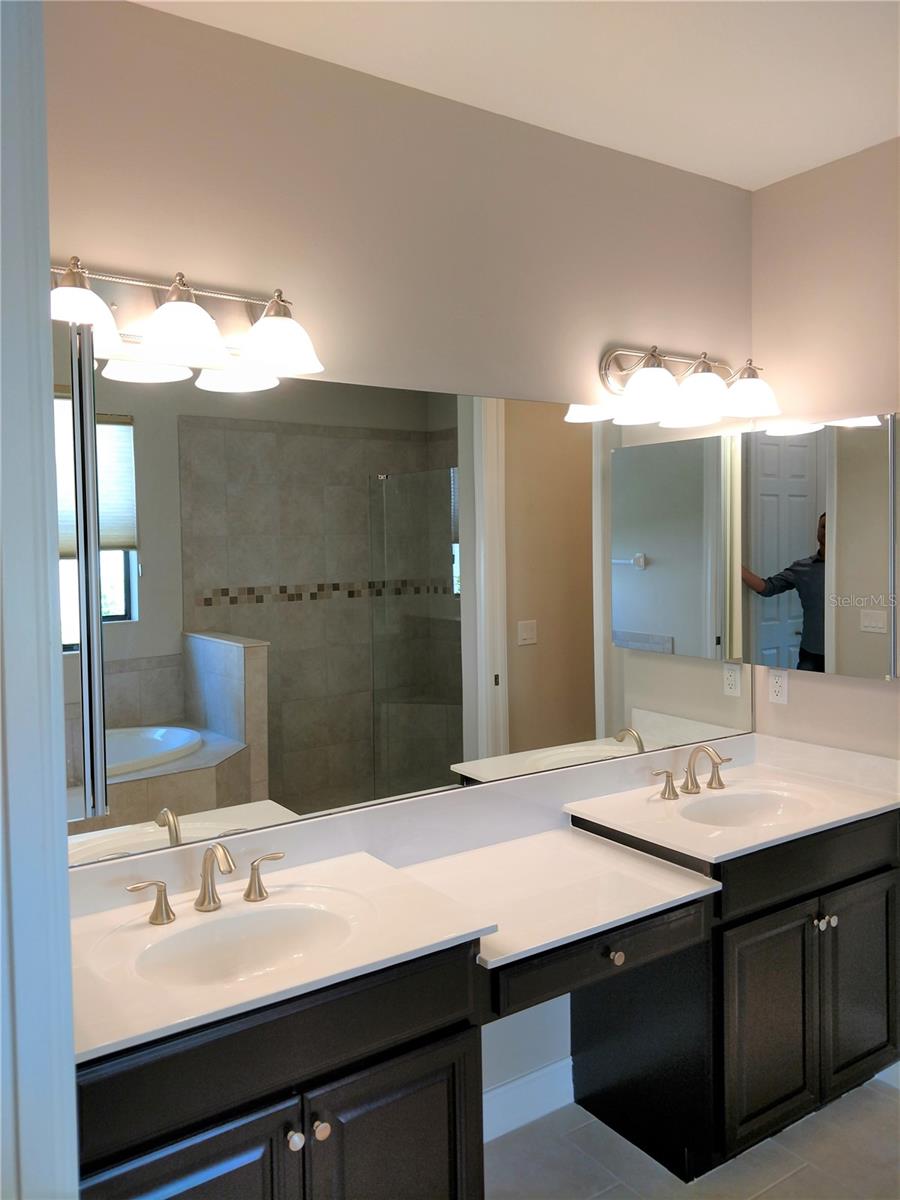 CALUSA PARK - Residential Lease