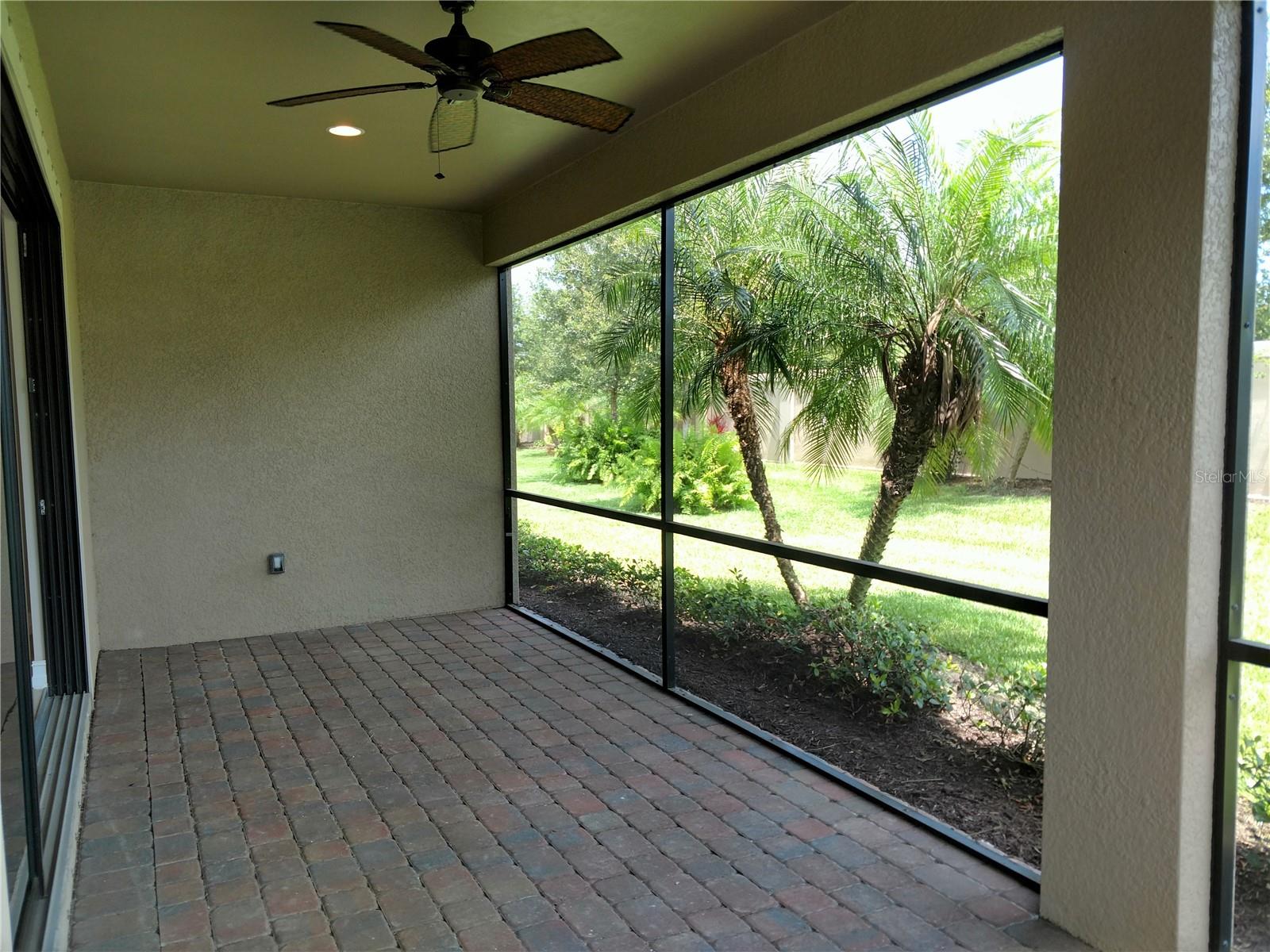 CALUSA PARK - Residential Lease