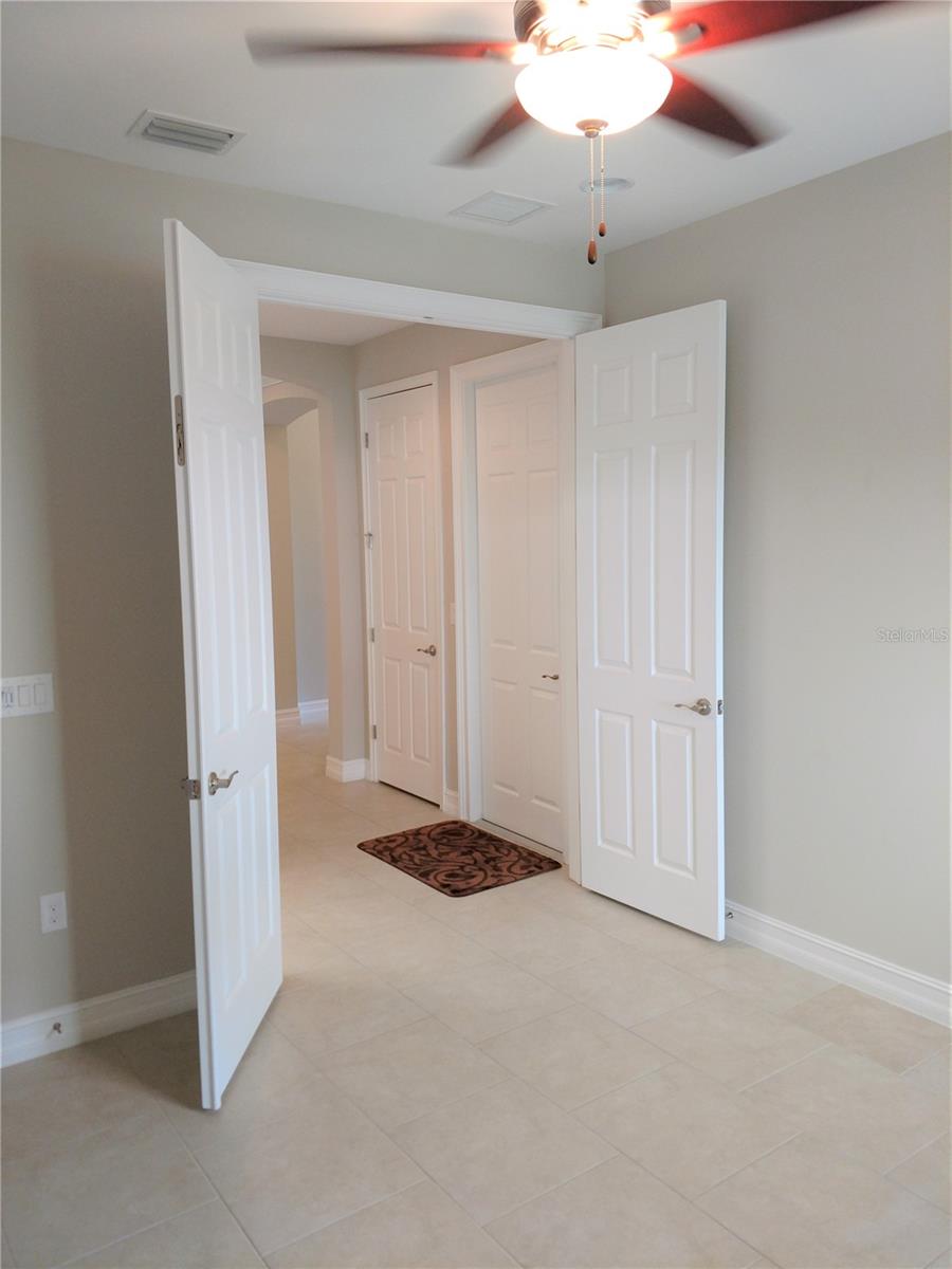 CALUSA PARK - Residential Lease