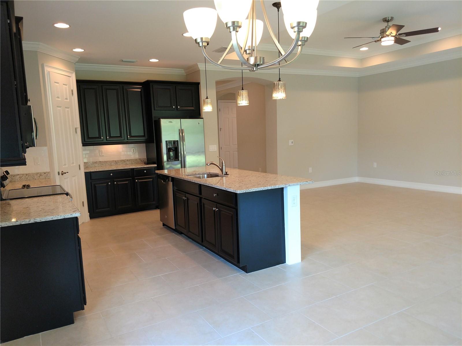 CALUSA PARK - Residential Lease