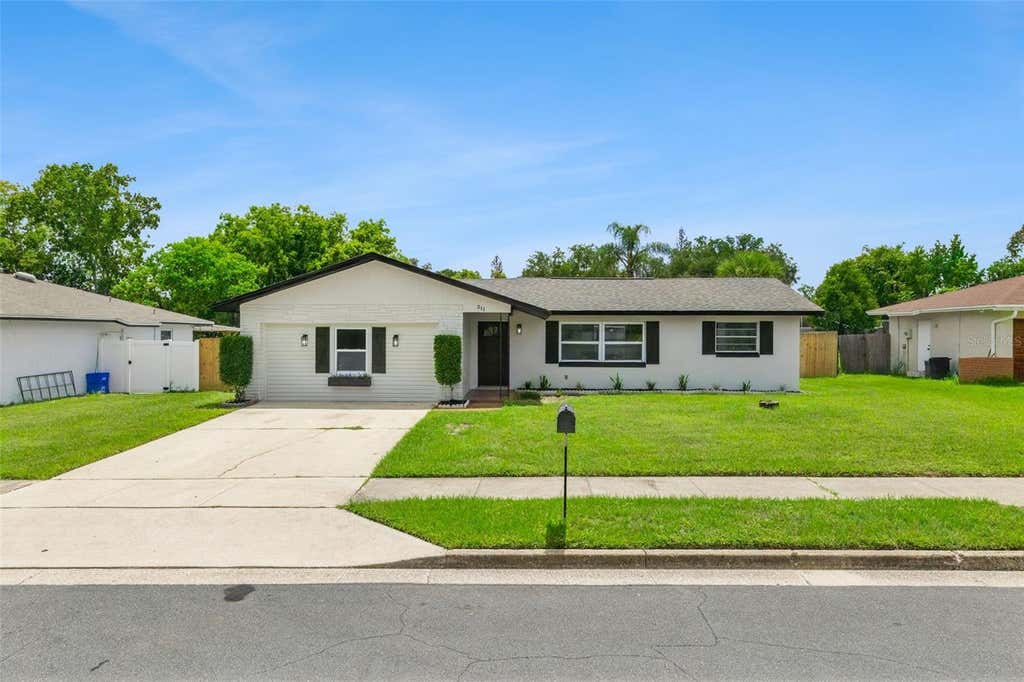 Photo of 211 Melissa Court, Sanford, FL 32773 (MLS # O6429910)